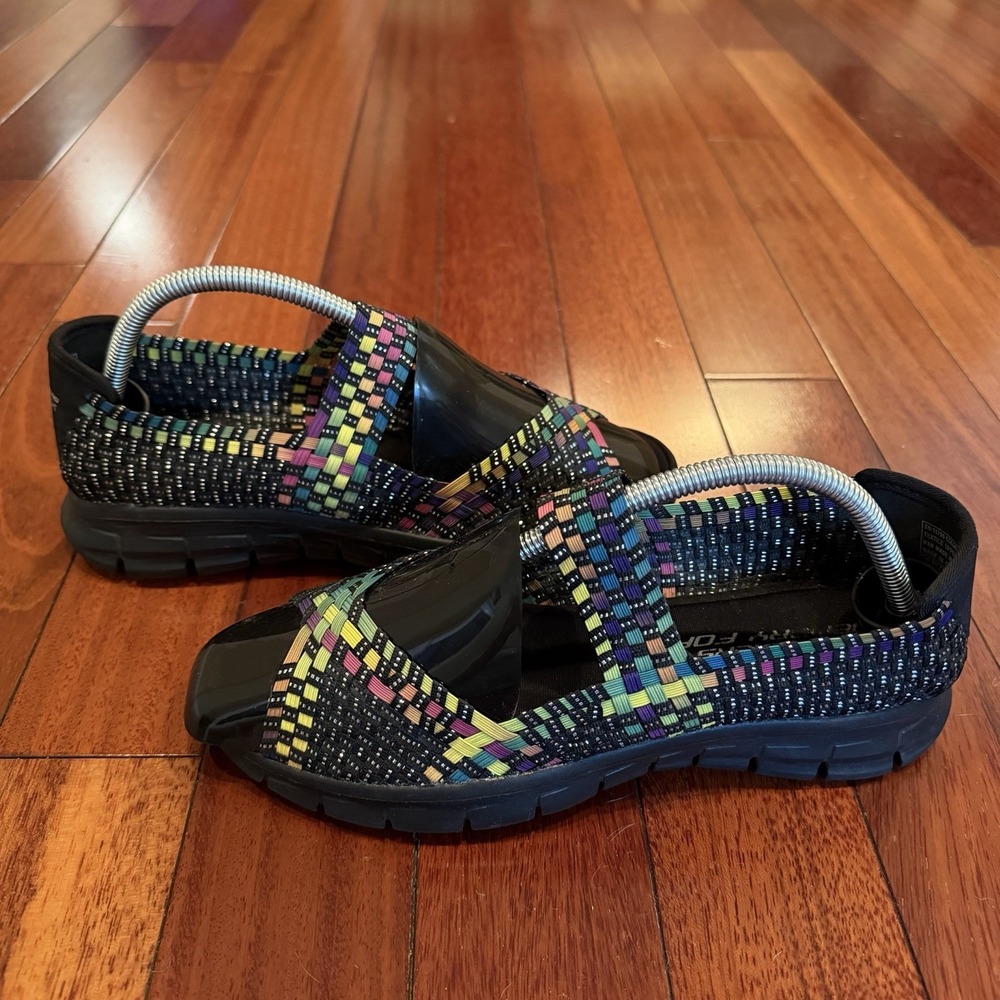 Skechers Synergy Good Vibes Women Size  9 Rainbow Stretch Woven Mary‎ Jane Shoes